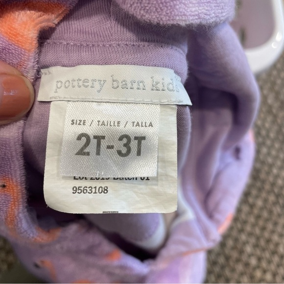 Pottery Barn Kids Hooded Coverup - Picture 4 of 4